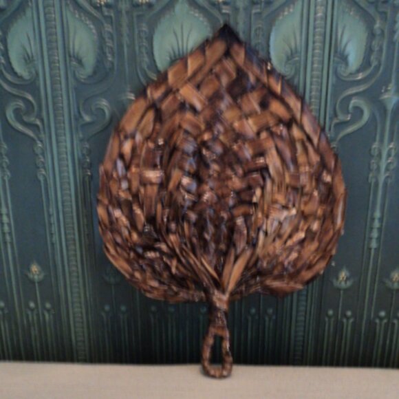 vintage wicker palm leaf wall decor - Picture 1 of 2